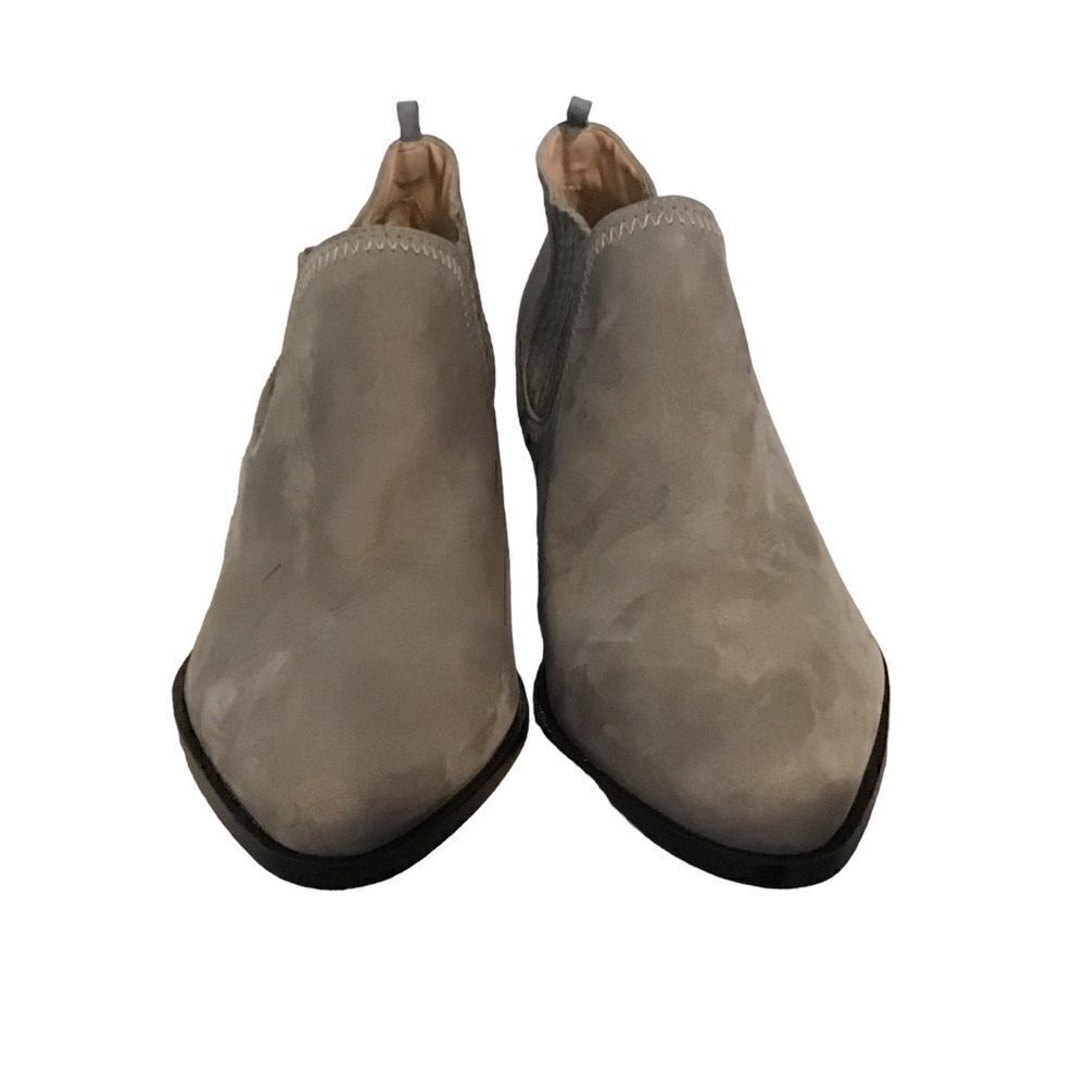 SCHULTZ Jacqueline Bootie Gray Suede - Picture 2 of 12